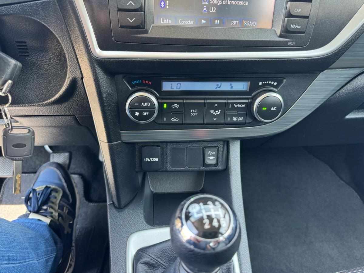 toyota-auris-1-4-d4d-2014-diesel-1364cc