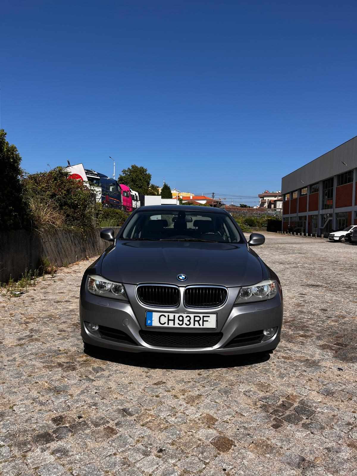 bmw-serie-3-318d-2010-diesel-1995cc