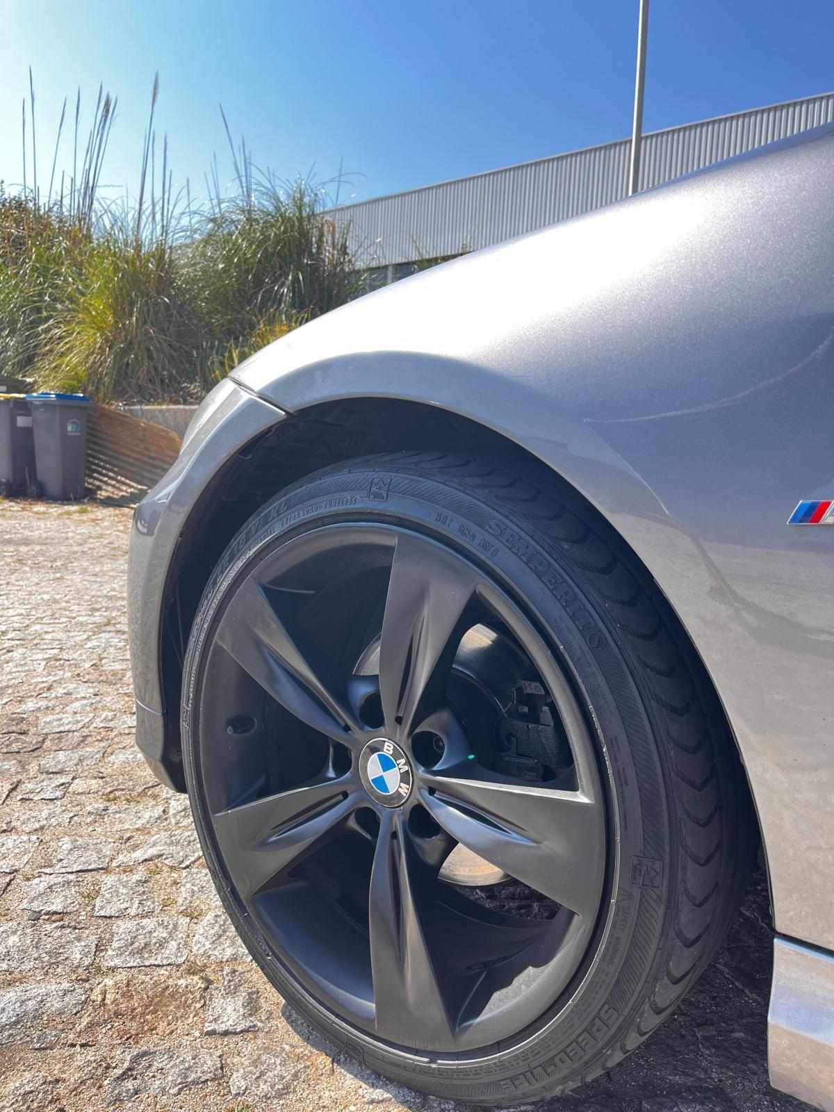 bmw-serie-3-318d-2010-diesel-1995cc
