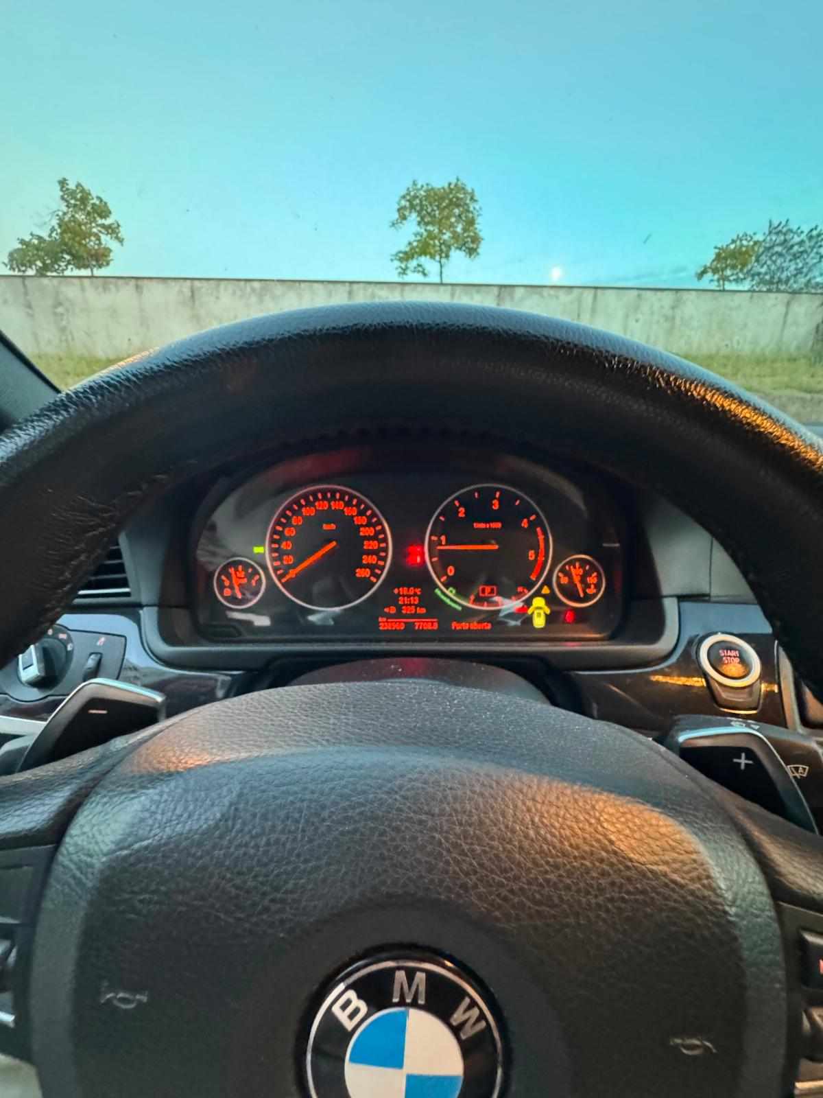 bmw-serie-5-520d-2010-diesel-1995cc