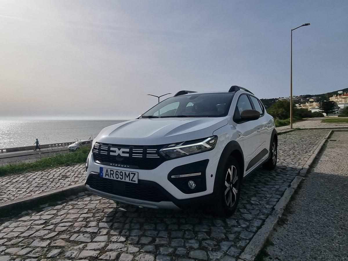 dacia-sandero-1-0-tce-2022-gasolina-999cc