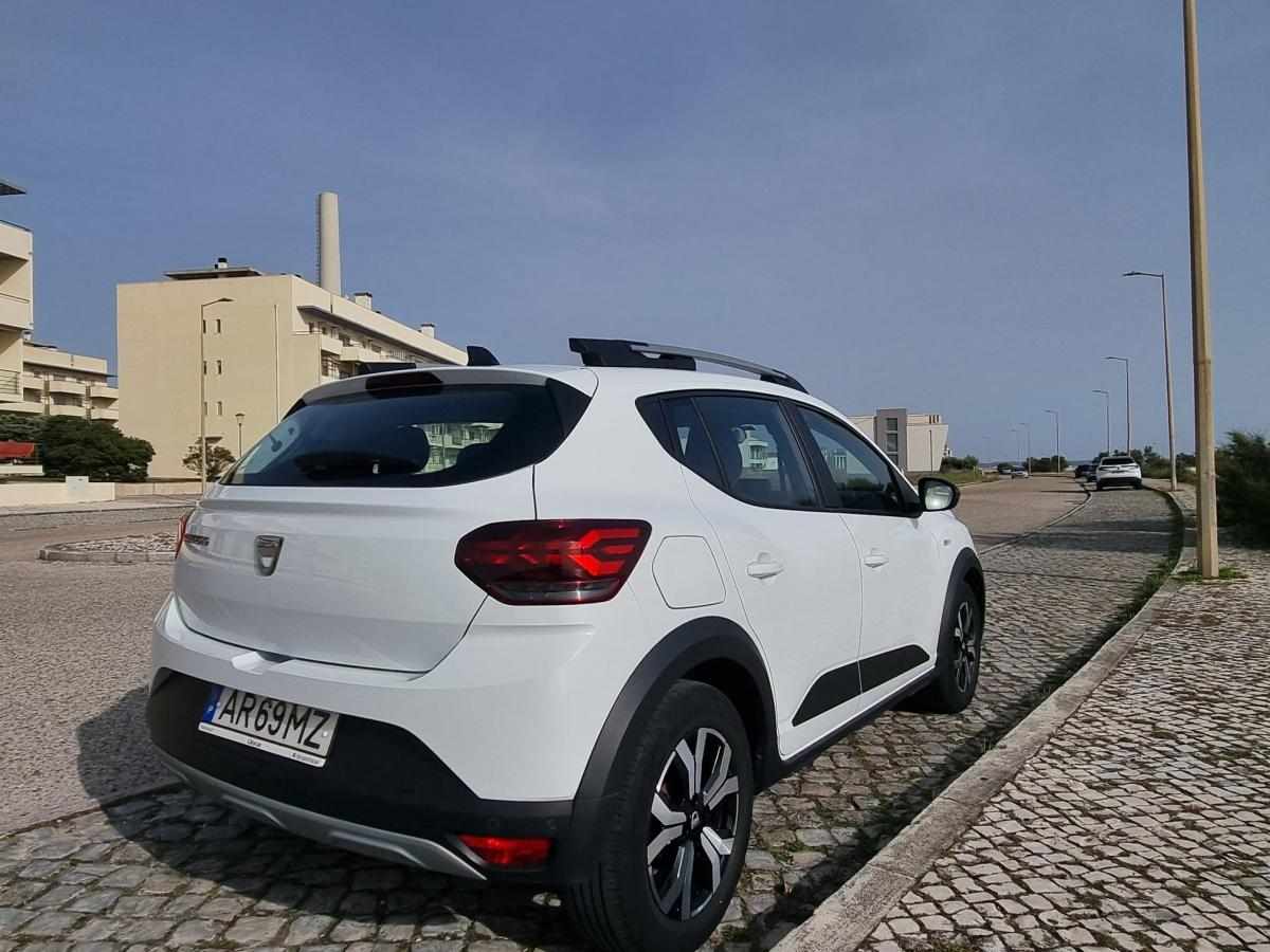 dacia-sandero-1-0-tce-2022-gasolina-999cc