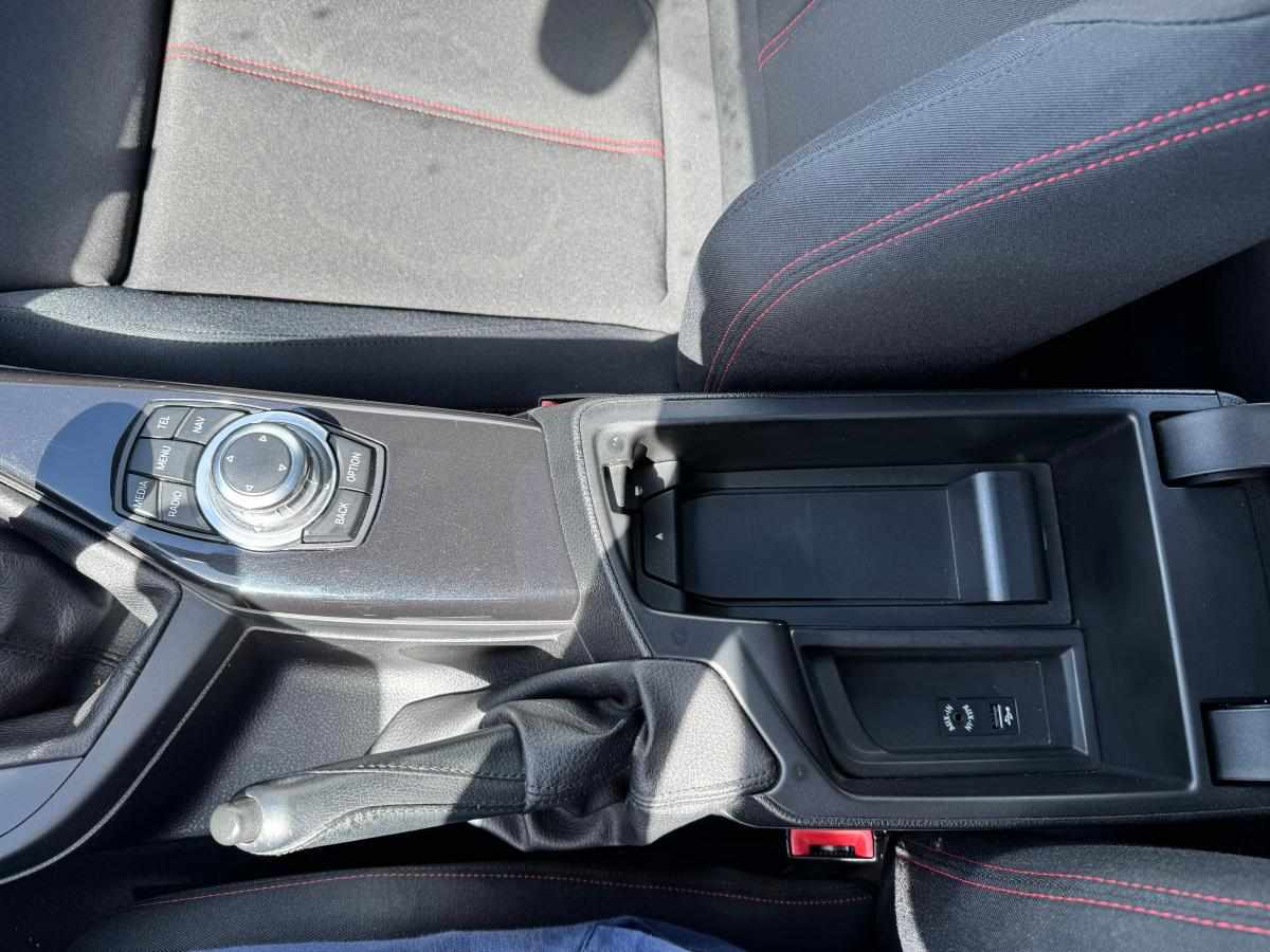 bmw-serie-1-116d-2012-diesel-1598cc