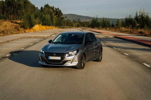 peugeot-208-1-2-puretech-2021-gasolina-1199cc