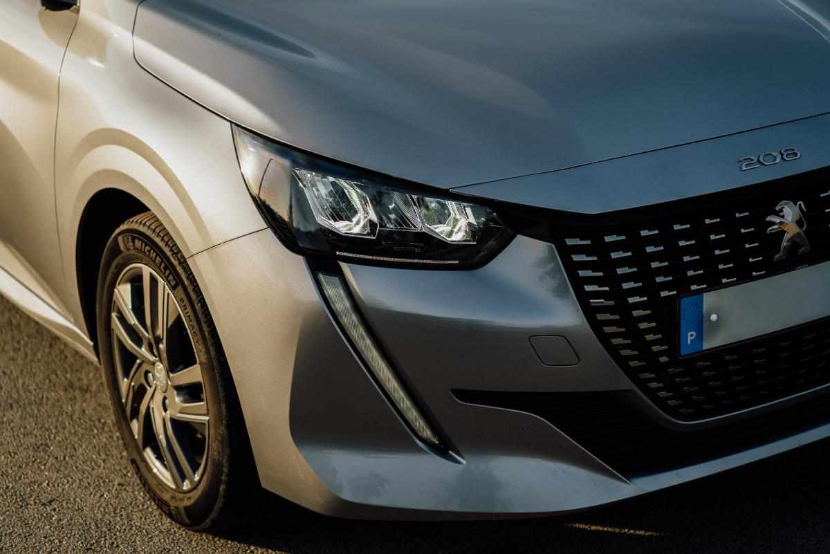 peugeot-208-1-2-puretech-2021-gasolina-1199cc