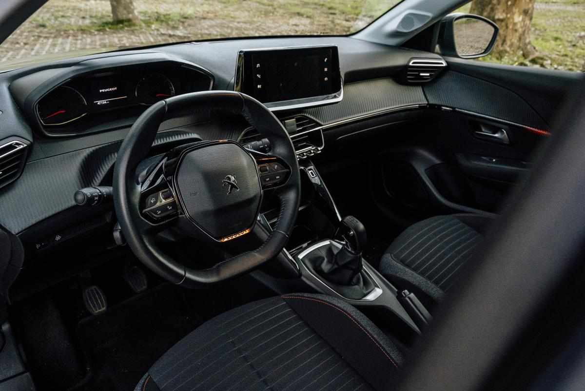 peugeot-208-1-2-puretech-2021-gasolina-1199cc