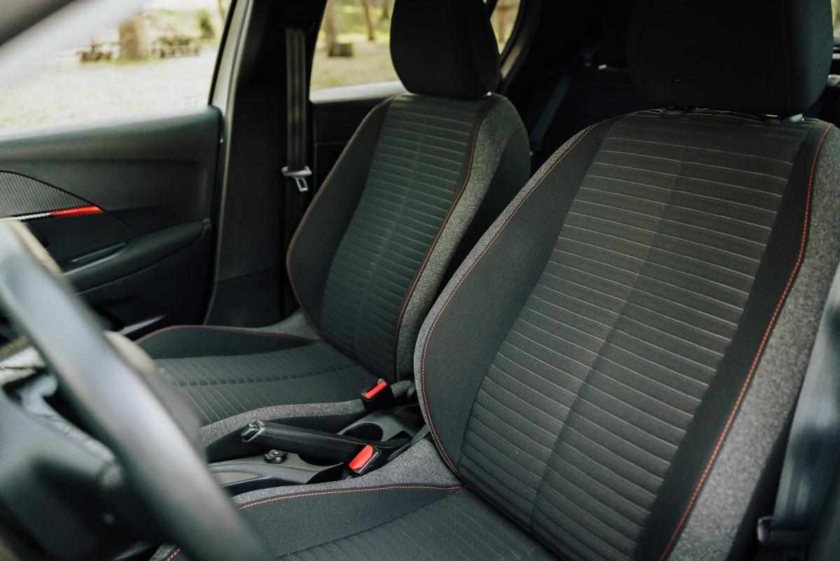peugeot-208-1-2-puretech-2021-gasolina-1199cc