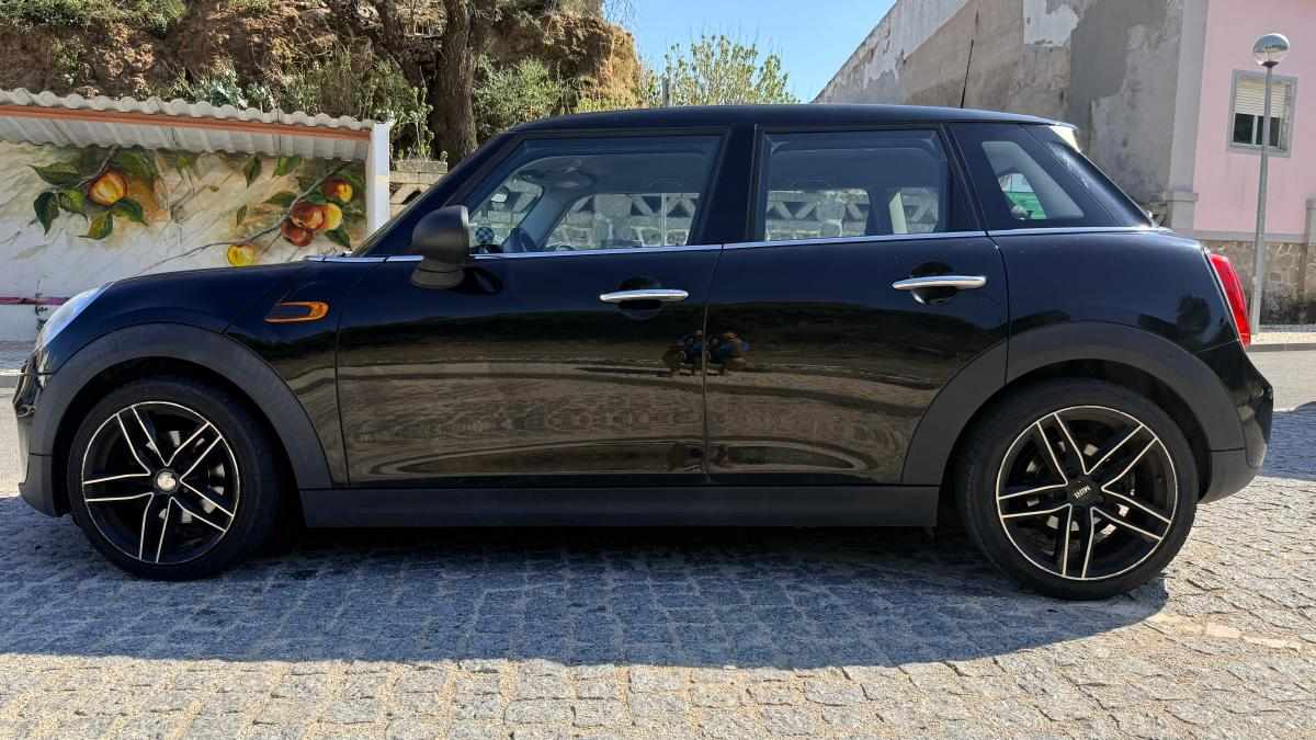 mini-hatch-d-1-5-2017-diesel-1496cc
