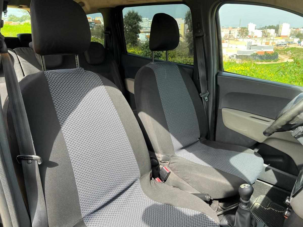 dacia-lodgy-1-5-dci-2015-diesel-1461cc