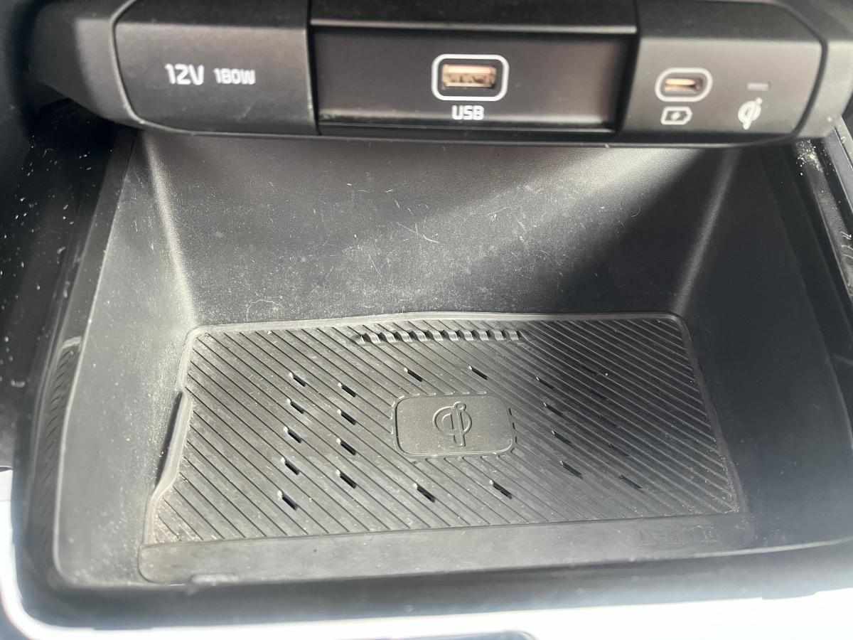 kia-niro-2024-hibrido-a-gasolina-1580cc