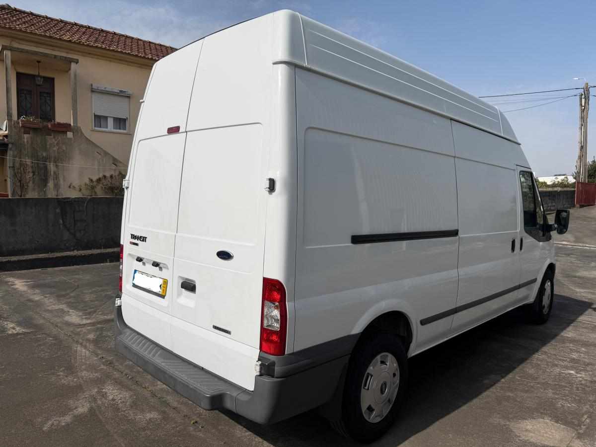 ford-transit-2-2-tdci-2009-diesel-2179cc