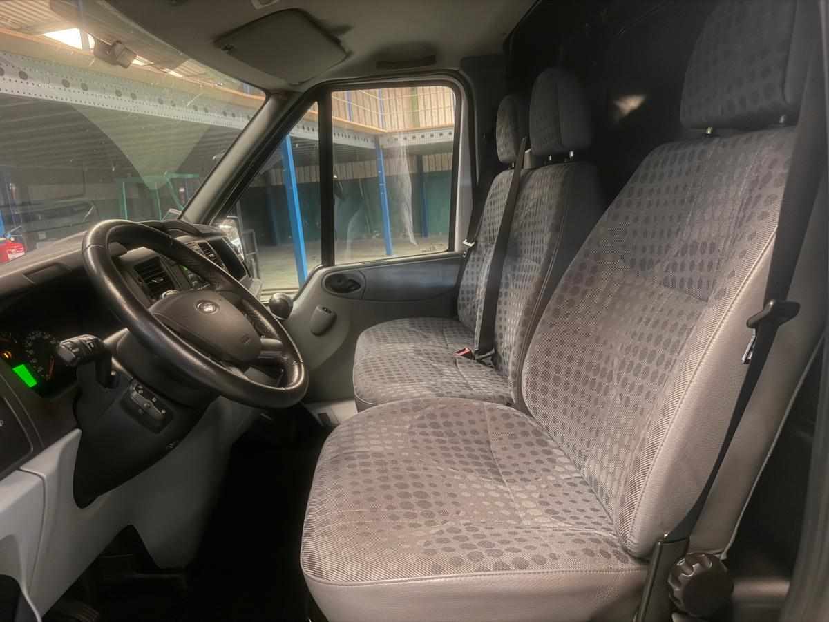 ford-transit-2-2-tdci-2009-diesel-2179cc