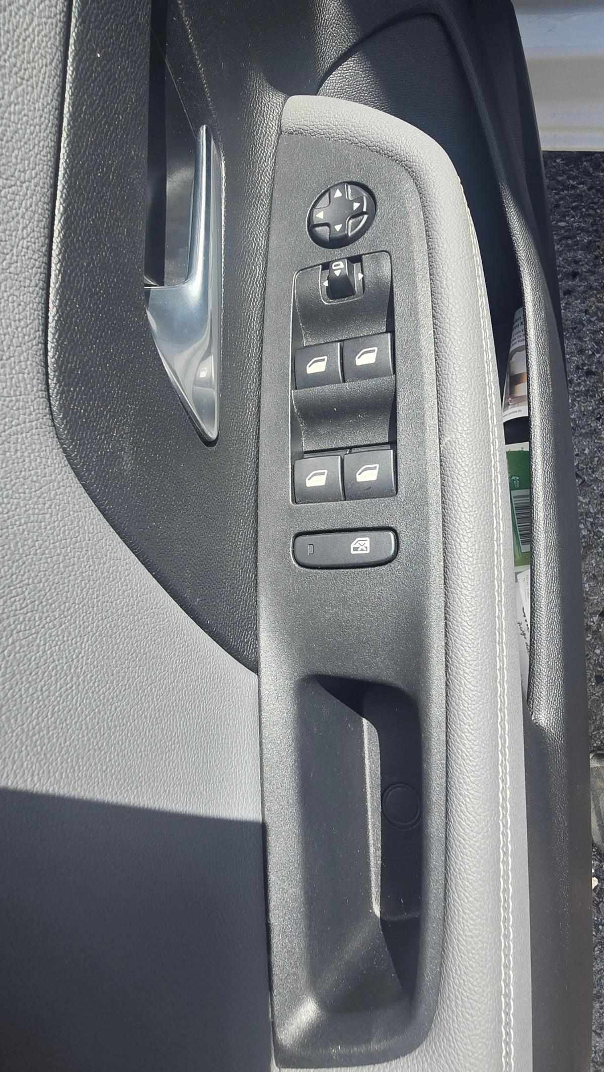 opel-mokka-mokka-e-50-kwh-2023-eletrico