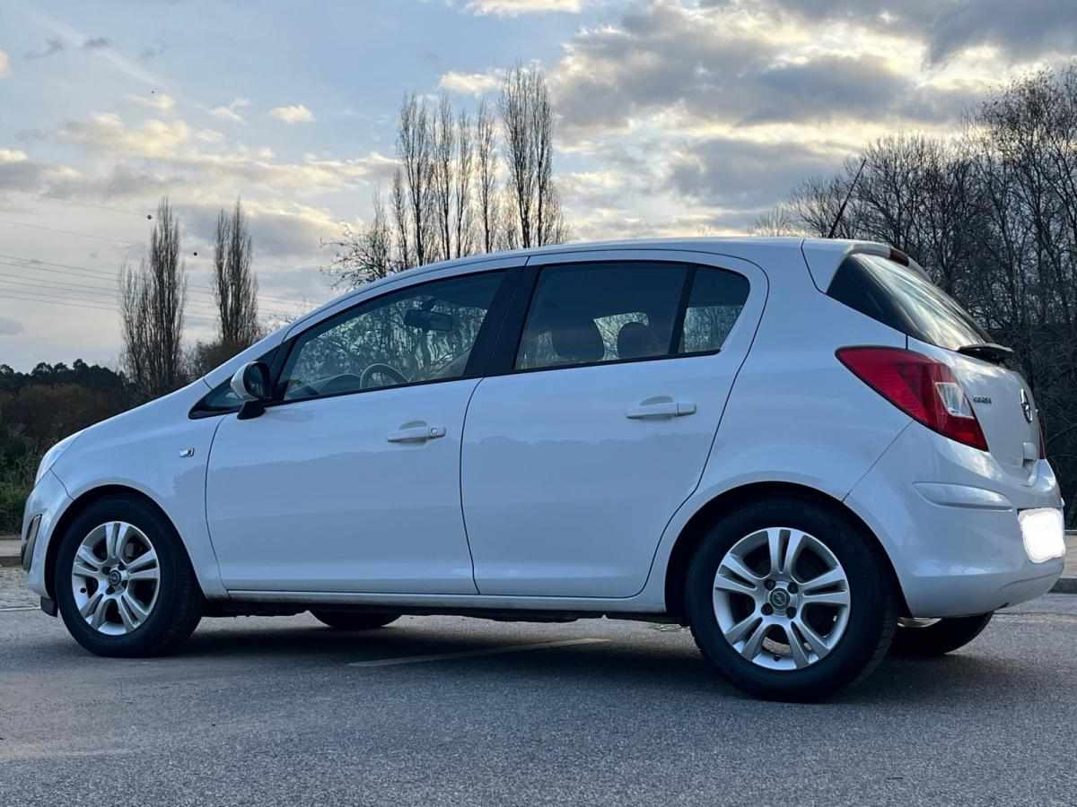 opel-corsa-1-2-cdti-2012-diesel-1248cc