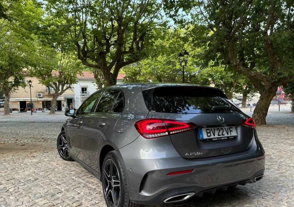 mercedes-benz-classe-a-2021-hibrido-1332cc
