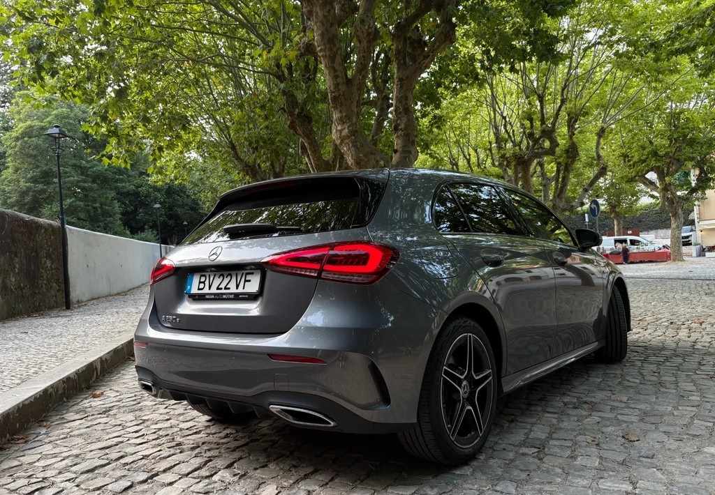 mercedes-benz-classe-a-2021-hibrido-1332cc