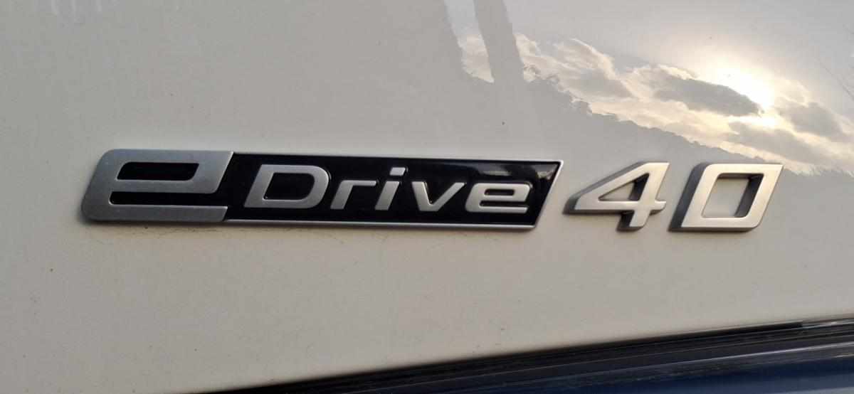bmw-serie-i-i4-edrive40-2023-eletrico-1cc