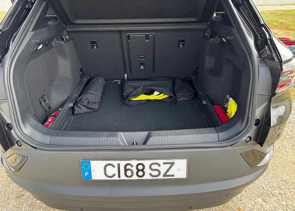 volkswagen-id-4-pro-performance-77-kwh-2022-eletrico
