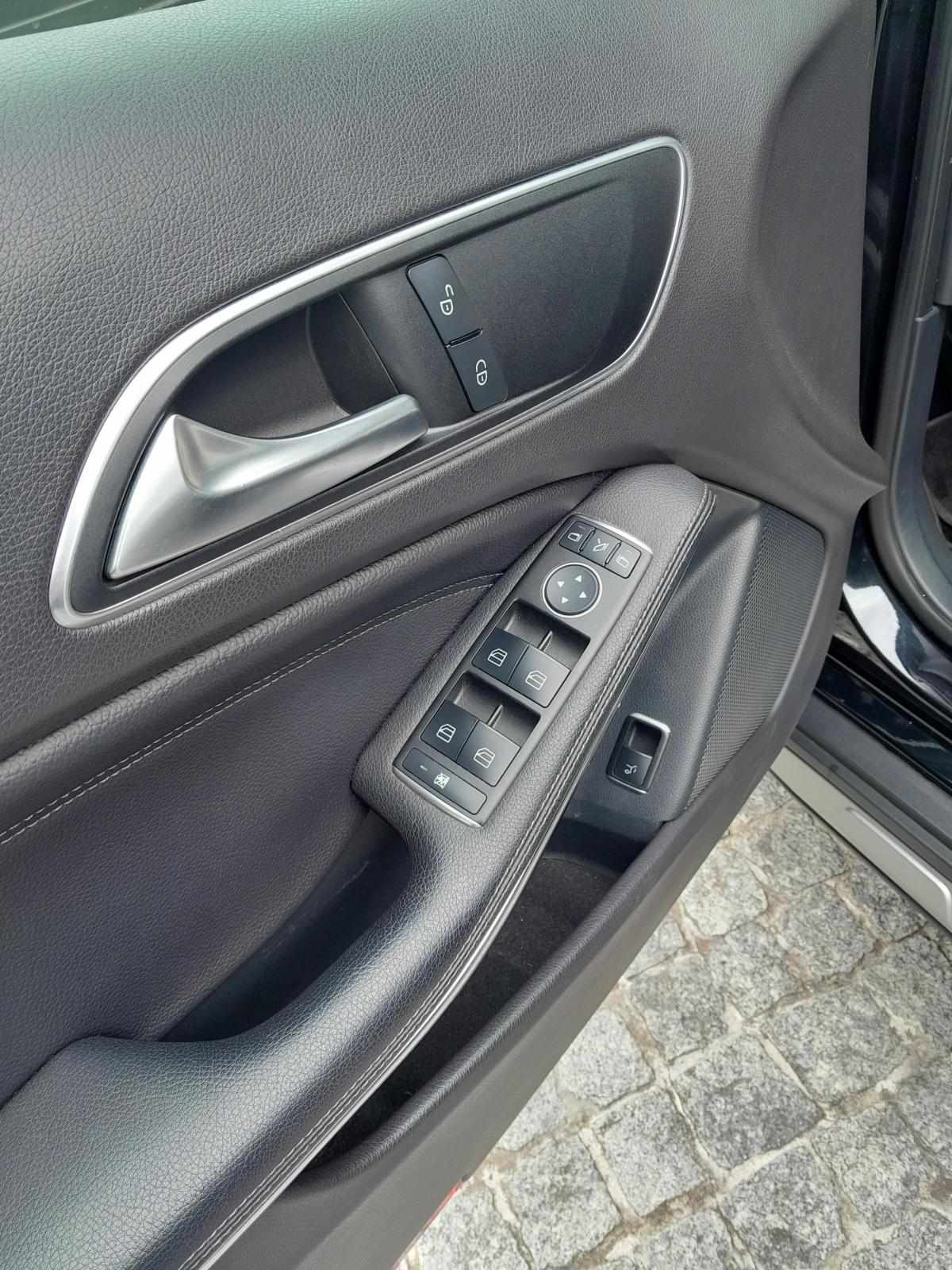 mercedes-benz-gla-200-2015-gasolina-1595cc
