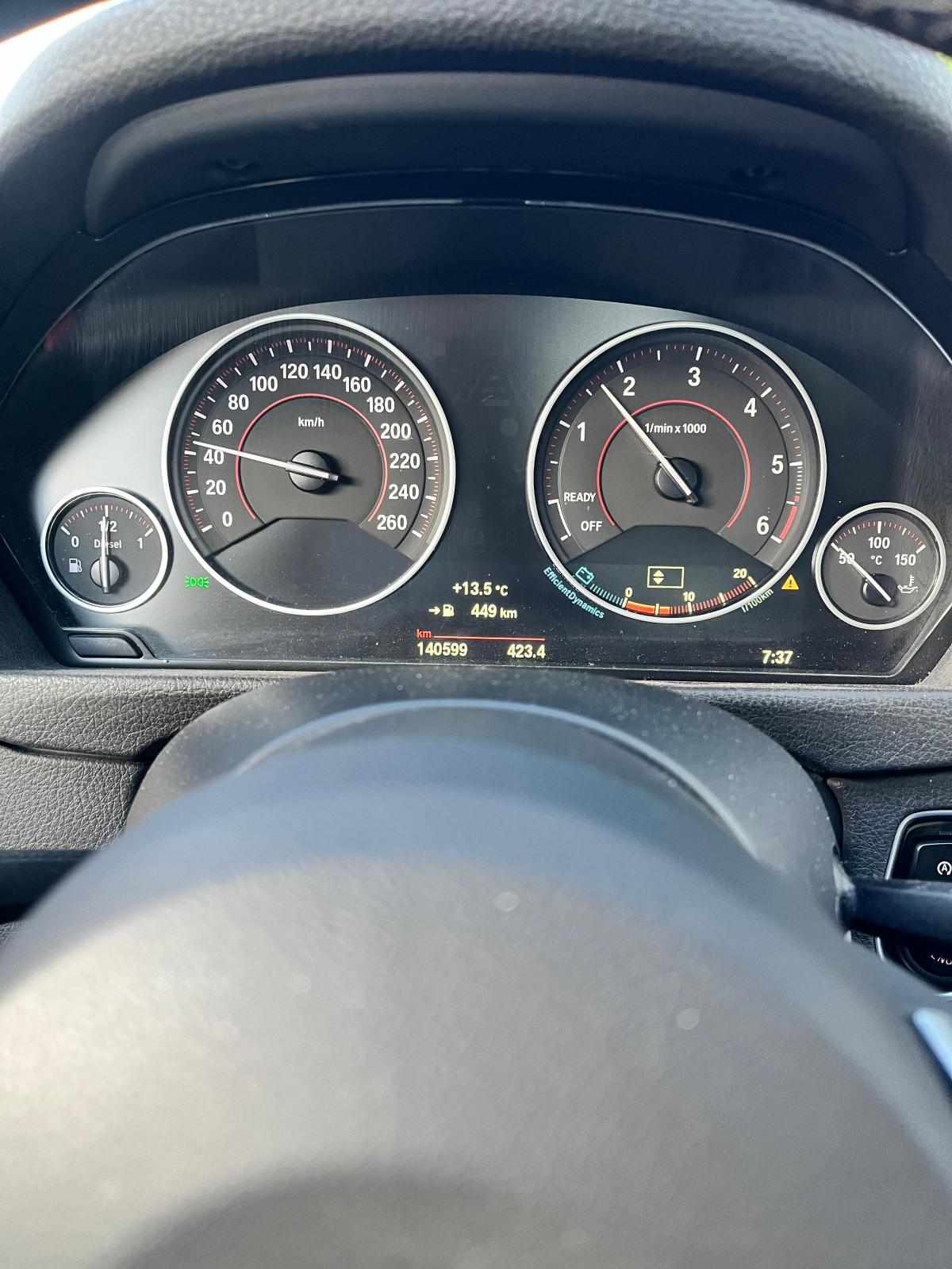 bmw-serie-3-318d-2015-diesel-1995cc