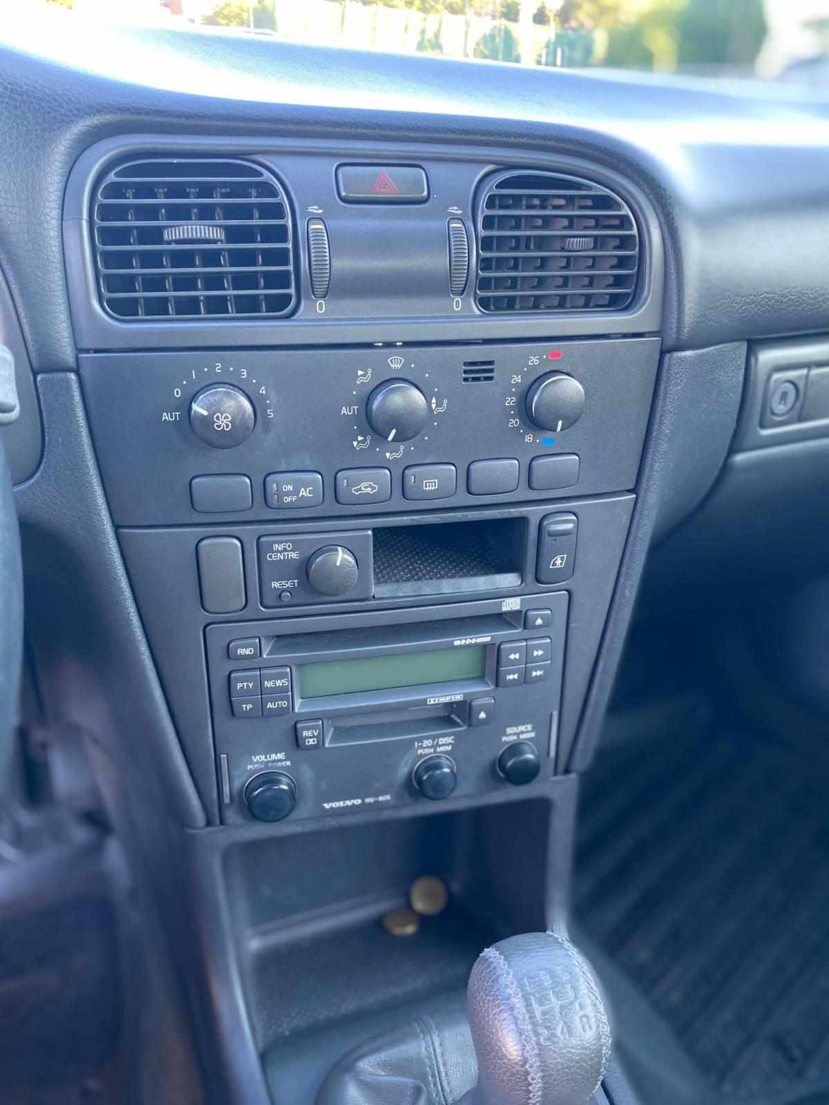 volvo-v40-1-9-d-2000-diesel-1870cc
