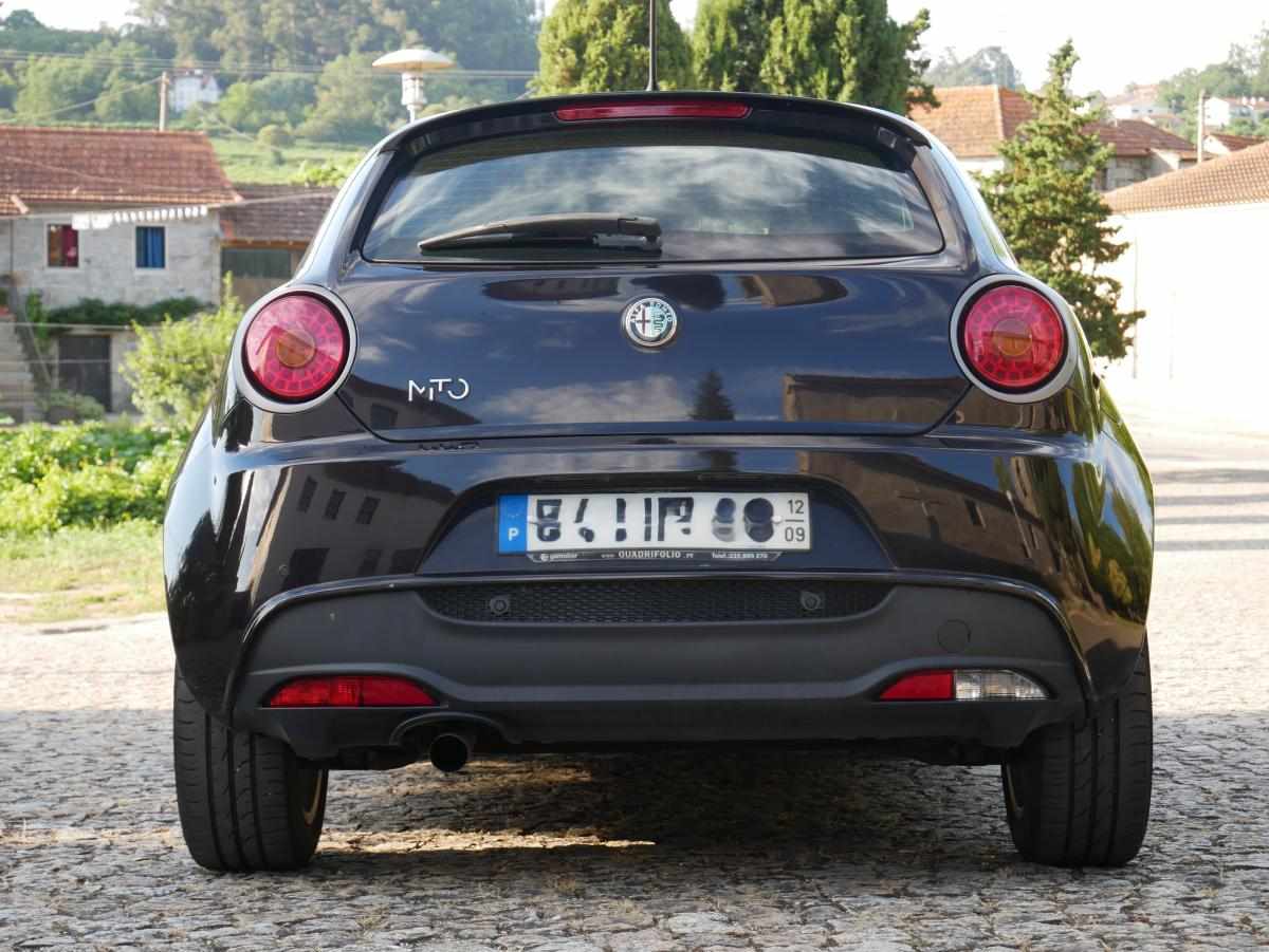 alfa-romeo-mito-0-9-8v-twinair-turbo-2012-gasolina-875cc