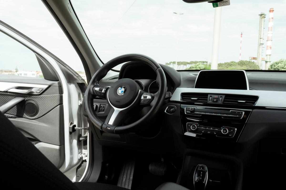 bmw-x1-sdrive16d-2019-diesel-1496cc
