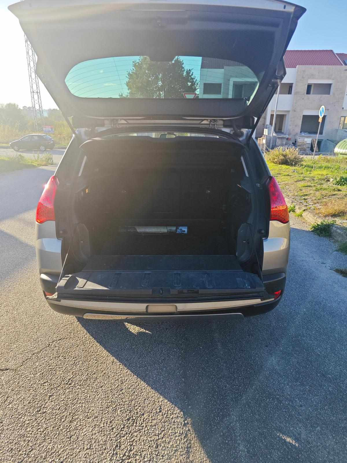peugeot-3008-1-6-hdi-fap-2011-diesel-1560cc