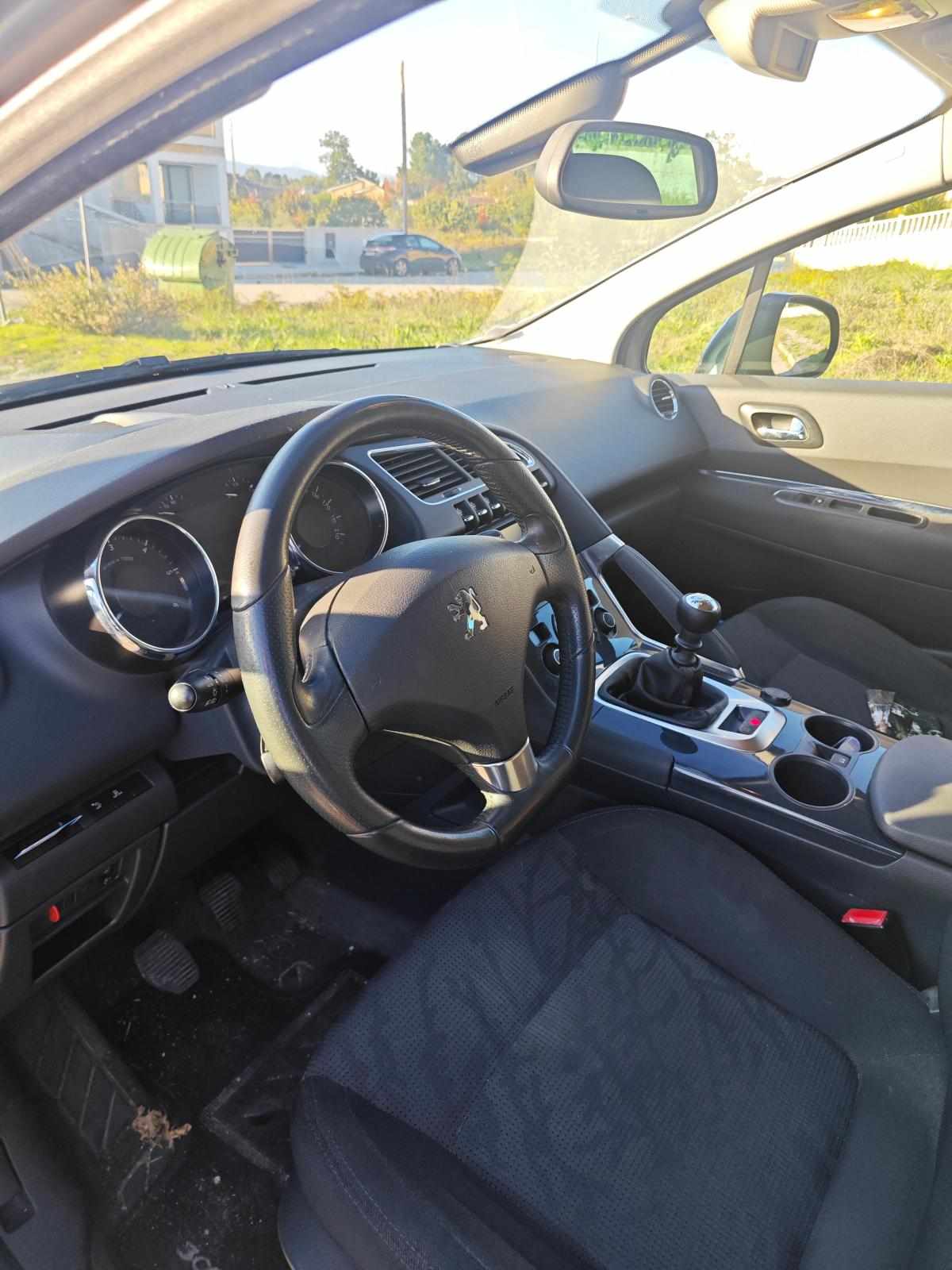 peugeot-3008-1-6-hdi-fap-2011-diesel-1560cc