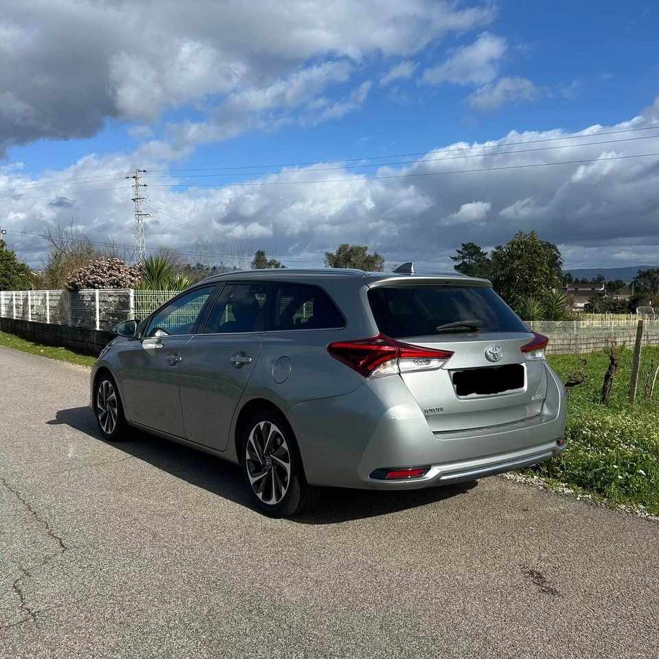 toyota-auris-1-4-d-4d-2016-diesel-1364cc