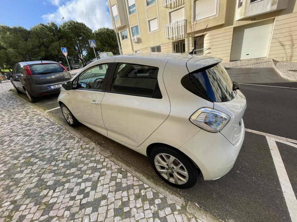 renault-zoe-r110-41-kwh-2020-eletrico
