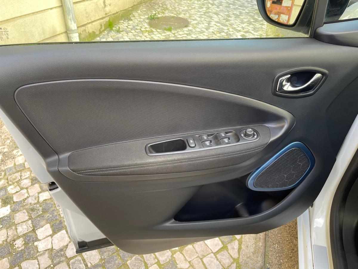 renault-zoe-r110-41-kwh-2020-eletrico