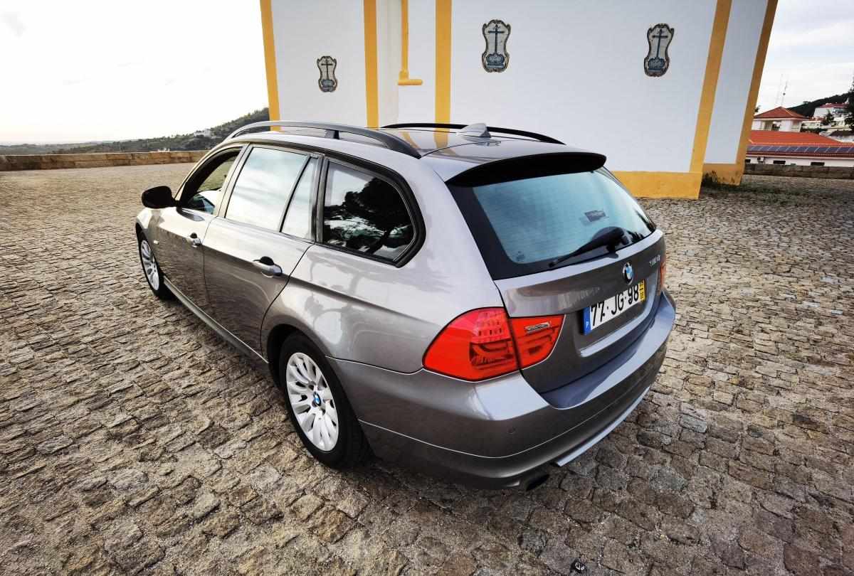 bmw-serie-3-318d-touring-2009-diesel-1995cc