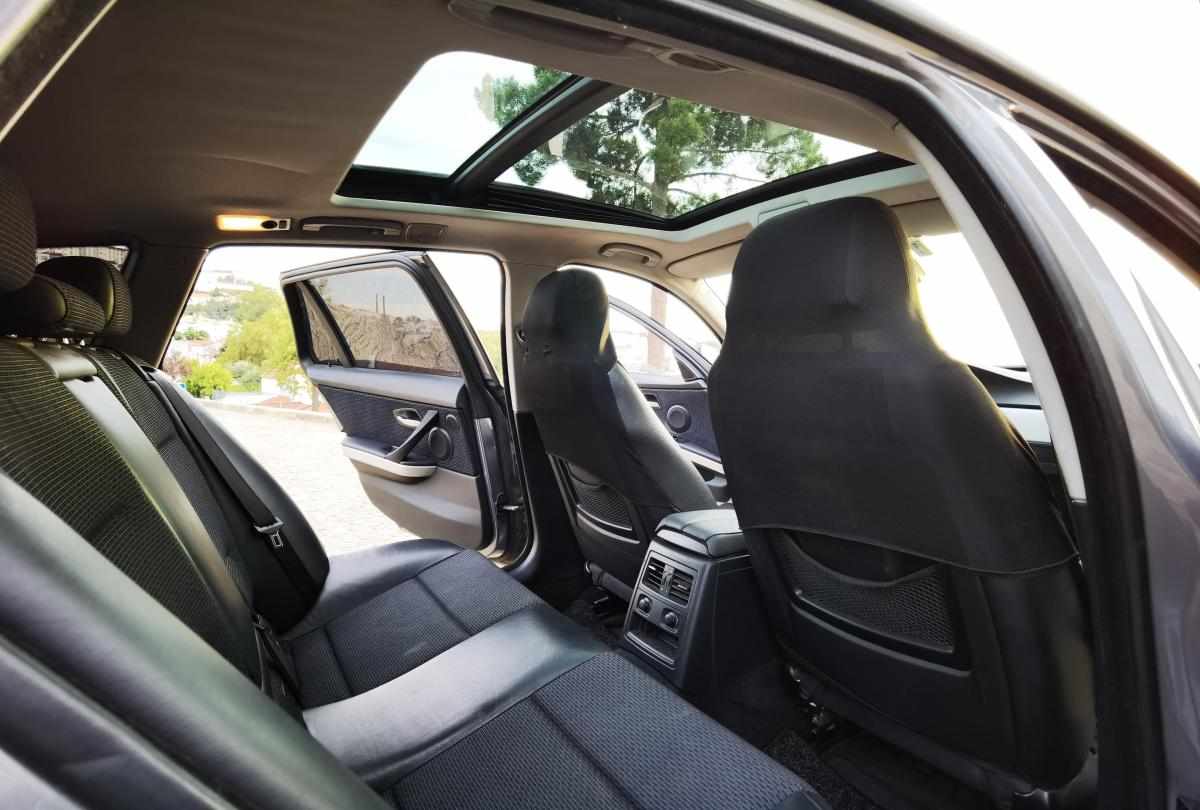 bmw-serie-3-318d-touring-2009-diesel-1995cc