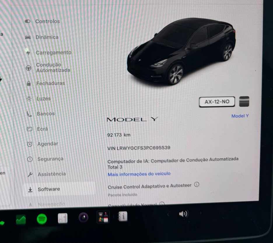tesla-model-y-standard-range-rwd-2023-eletrico