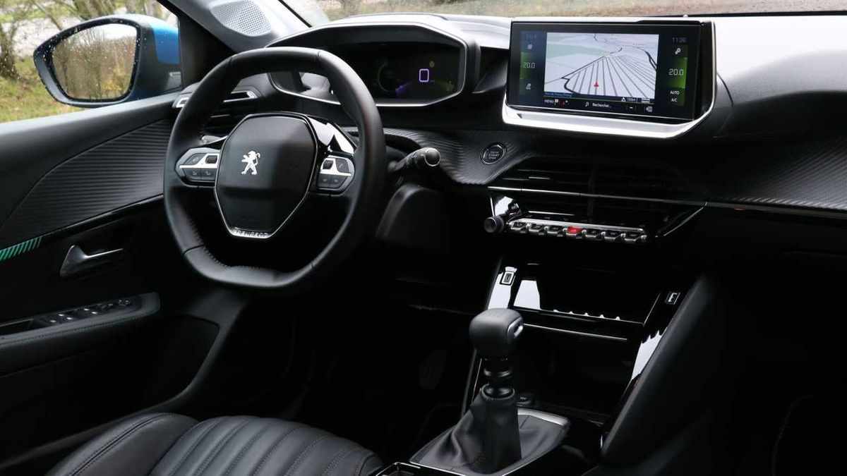 peugeot-208-1-2-puretech-2019-gasolina-1199cc