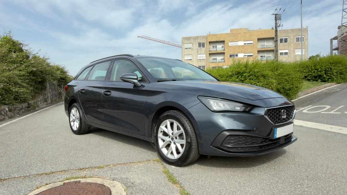 seat-leon-2-0-tdi-2023-diesel-1968cc