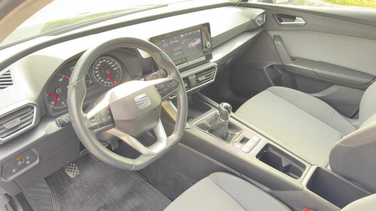 seat-leon-2-0-tdi-2023-diesel-1968cc