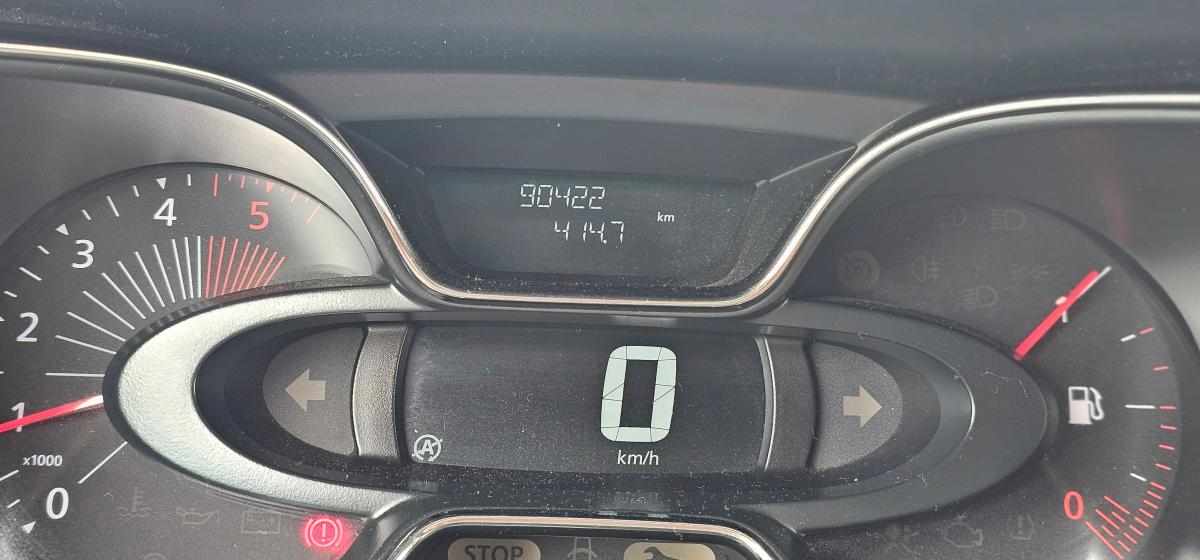 renault-captur-1-5-dci-2017-diesel-1461cc