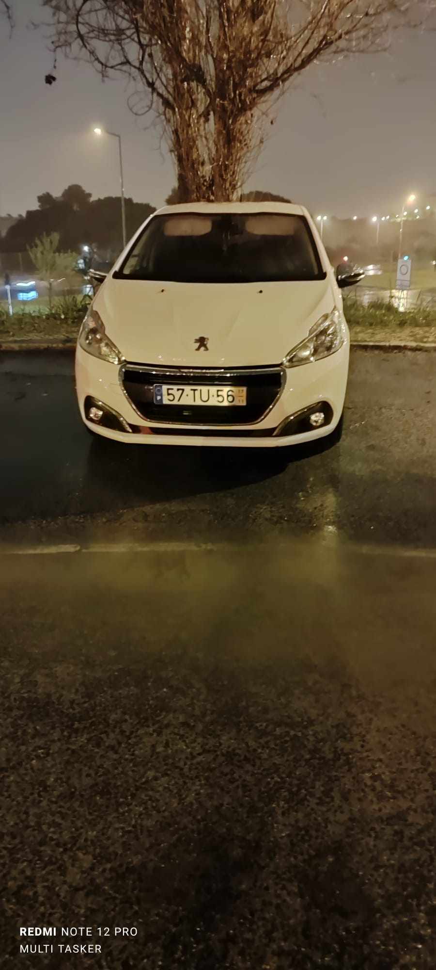 peugeot-208-1-2-vti-2017-gasolina-1199cc