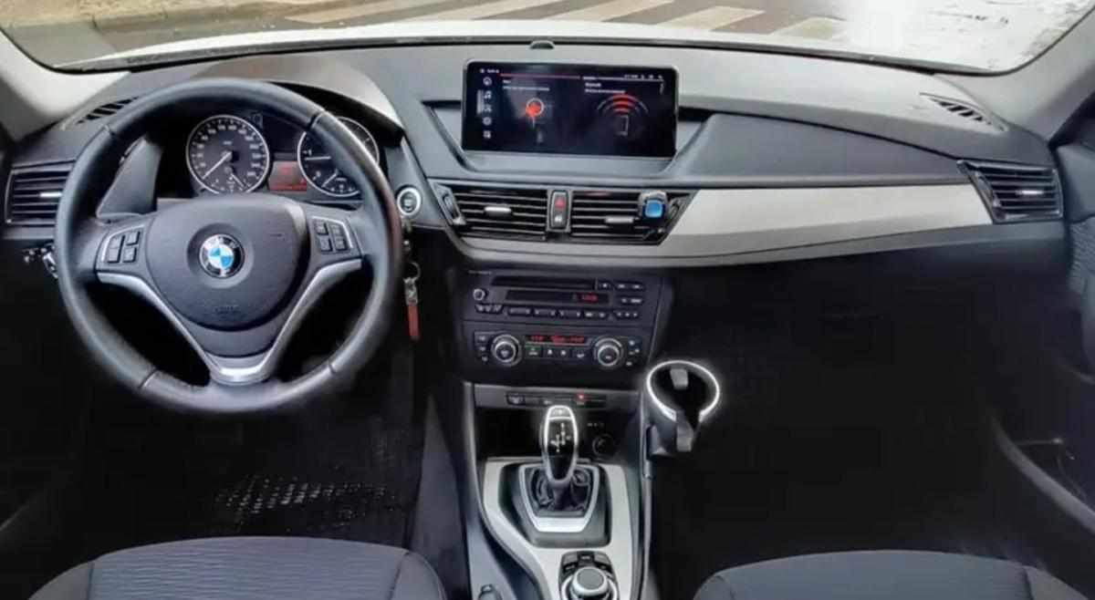 bmw-x1-sdrive18d-2-0-2012-diesel-2000cc