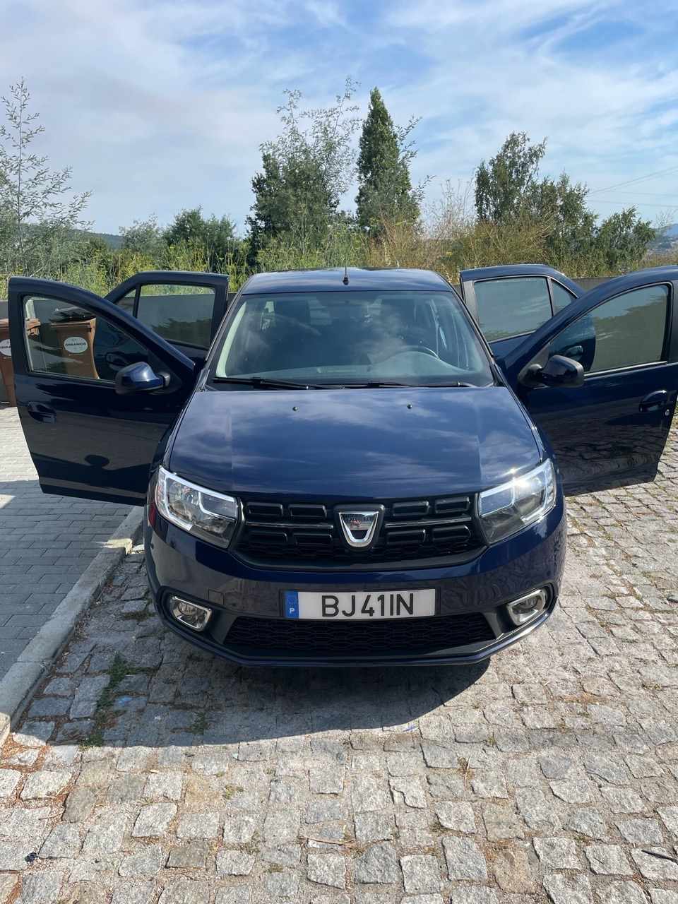 dacia-logan-1-0-73cv-2019-gasolina-999cc
