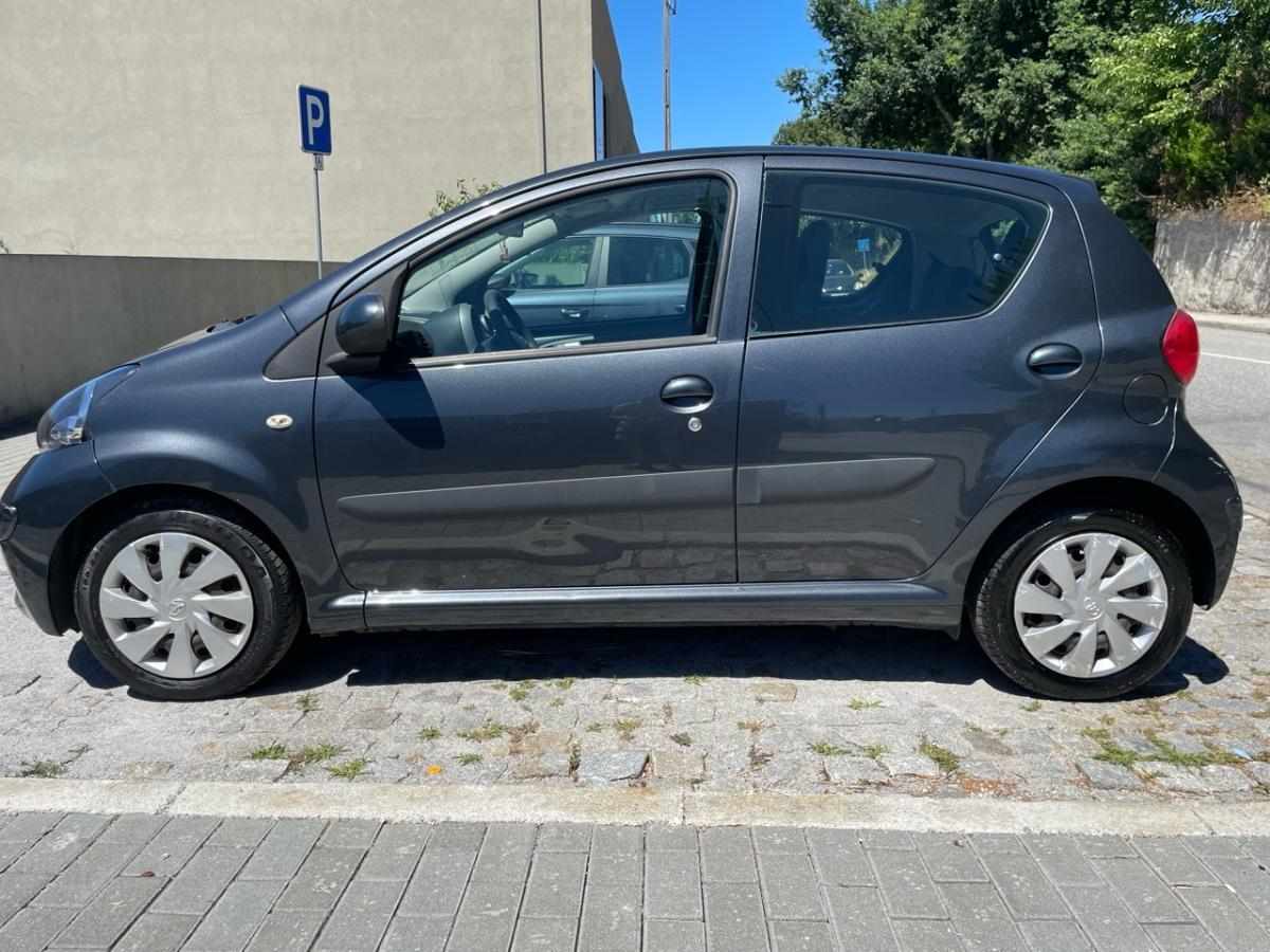 toyota-aygo-1-0-vvt-i-2007-gasolina-998cc
