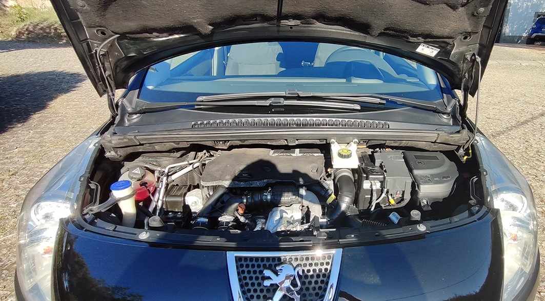 peugeot-3008-1-6-hdi-fap-2013-diesel-1560cc