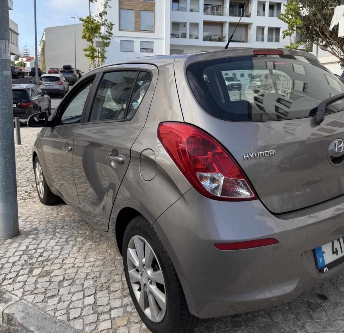 hyundai-i20-1-2-2013-gasolina-1248cc