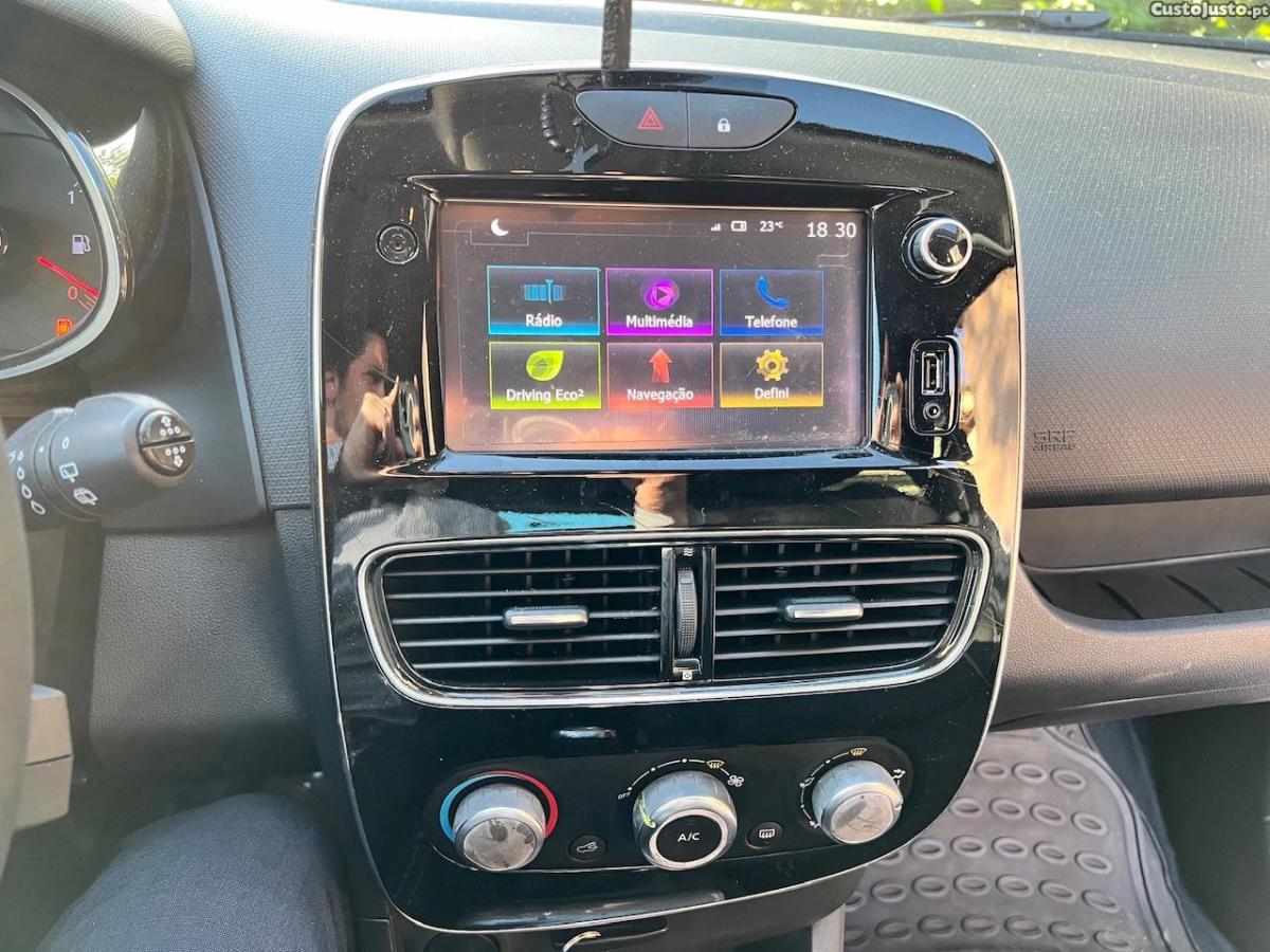 renault-clio-0-9-tce-2018-gasolina-898cc
