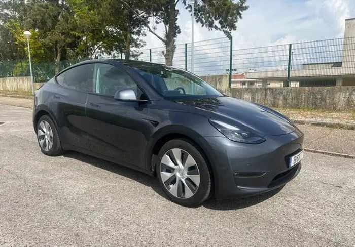 tesla-model-y-long-range-awd-2021-eletrico