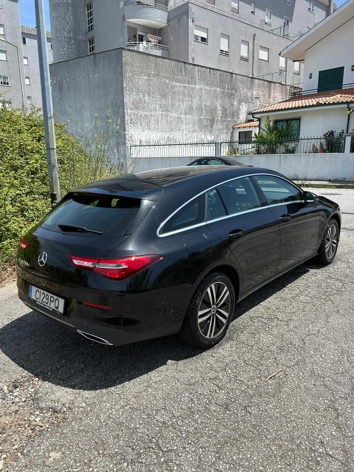 mercedes-benz-cla-250-e-2022-gasolina-1332cc