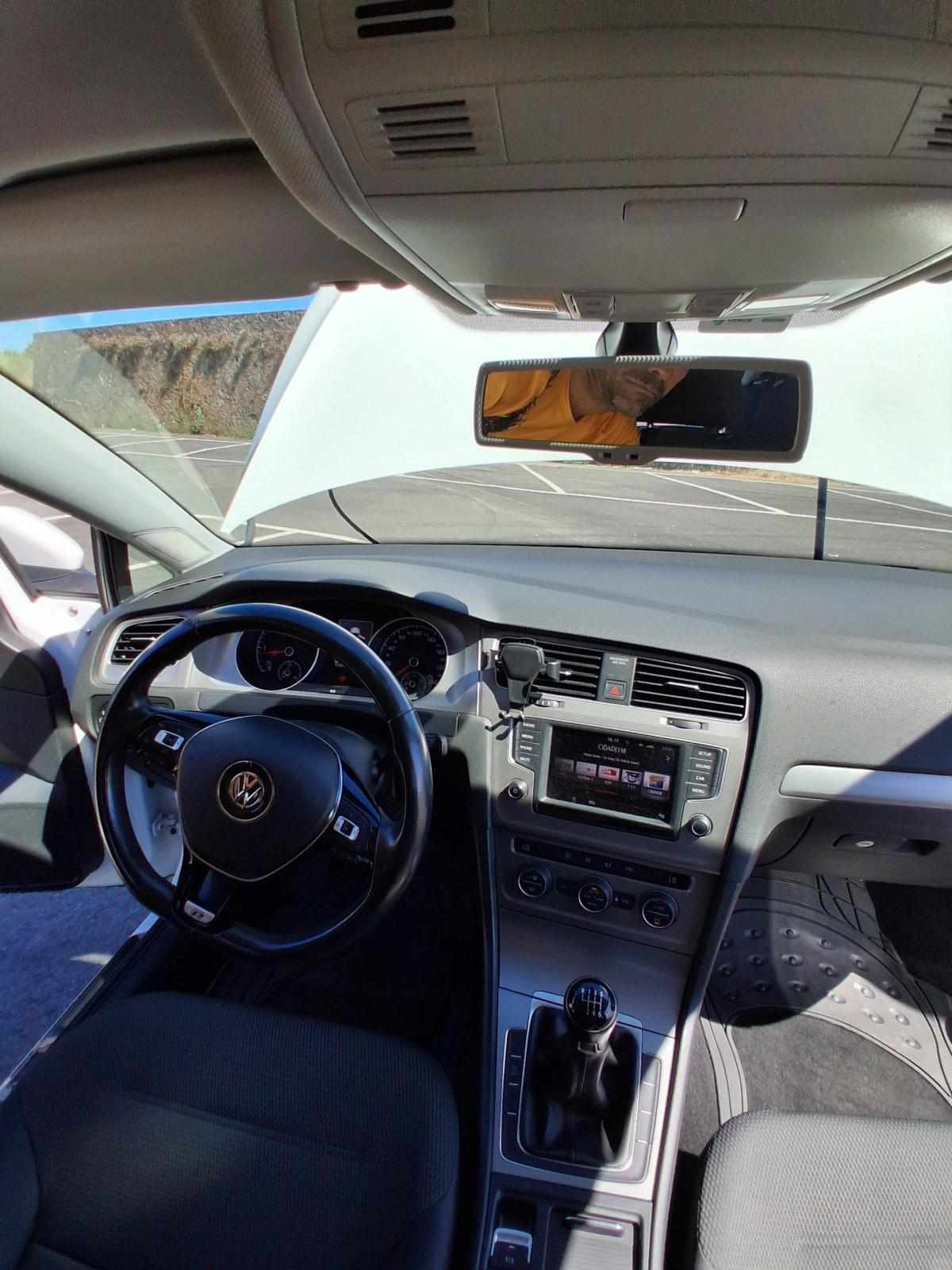 volkswagen-golf-1-6-tdi-bluemotion-2016-diesel-1598cc
