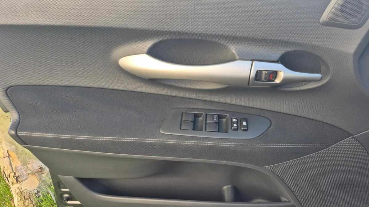 toyota-auris-1-4-d-4d-2009-diesel-1364cc
